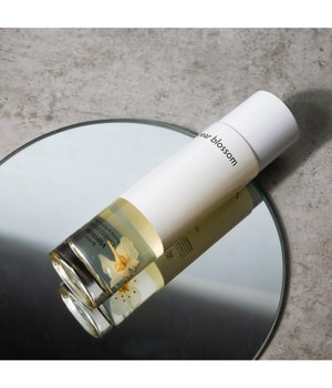 WHAMISA Fresh Pear Blossom Single Essence Gesichtsserum-100 ml