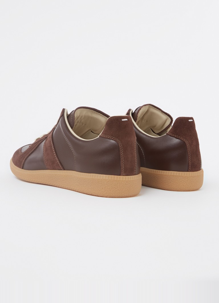 Pantofi replică Maison Margiela din piele de miel cu detalii din piele de vițel.