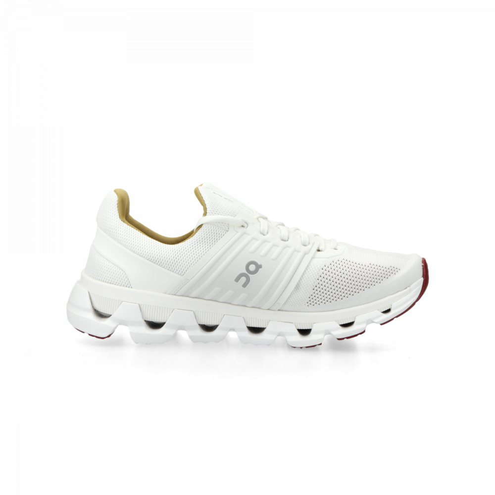 ON Cloudswift Suma 3WD30181407 / weiss