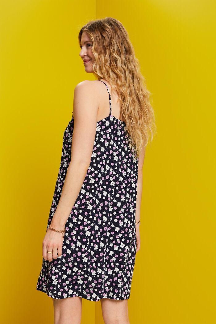 Dresses light woven