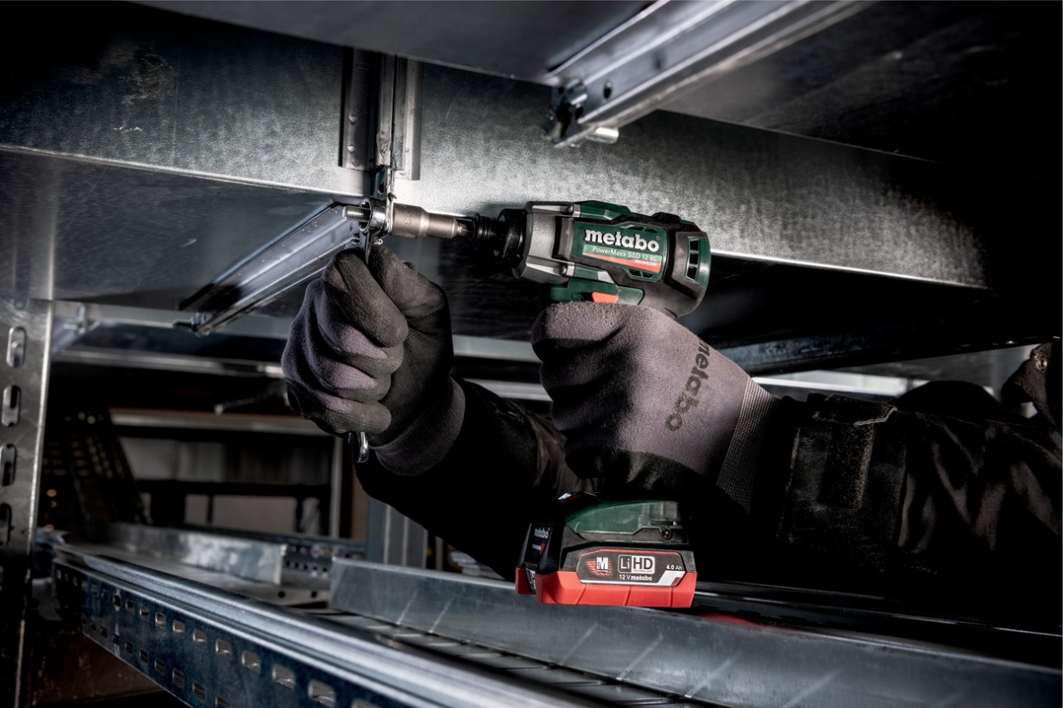 „Metabo PowerMaxx SSD 12 BL“ akumuliatorinis smūginis suktuvas, 12 voltų, 4,0 Ah, LiHD, 601115800