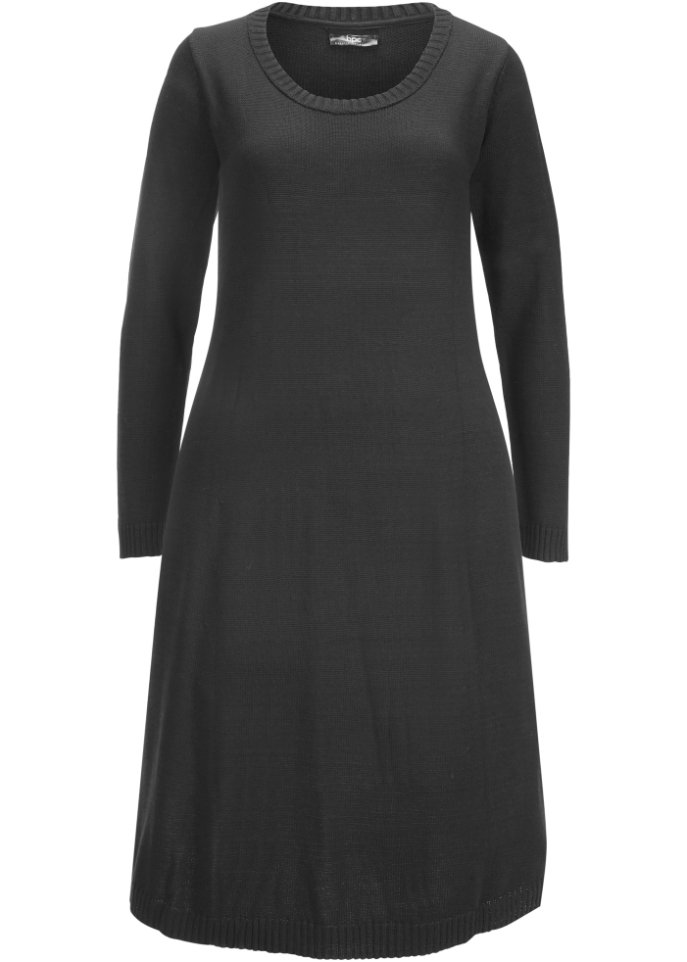 Knieumspielendes Strickkleid in ausgestellter Form