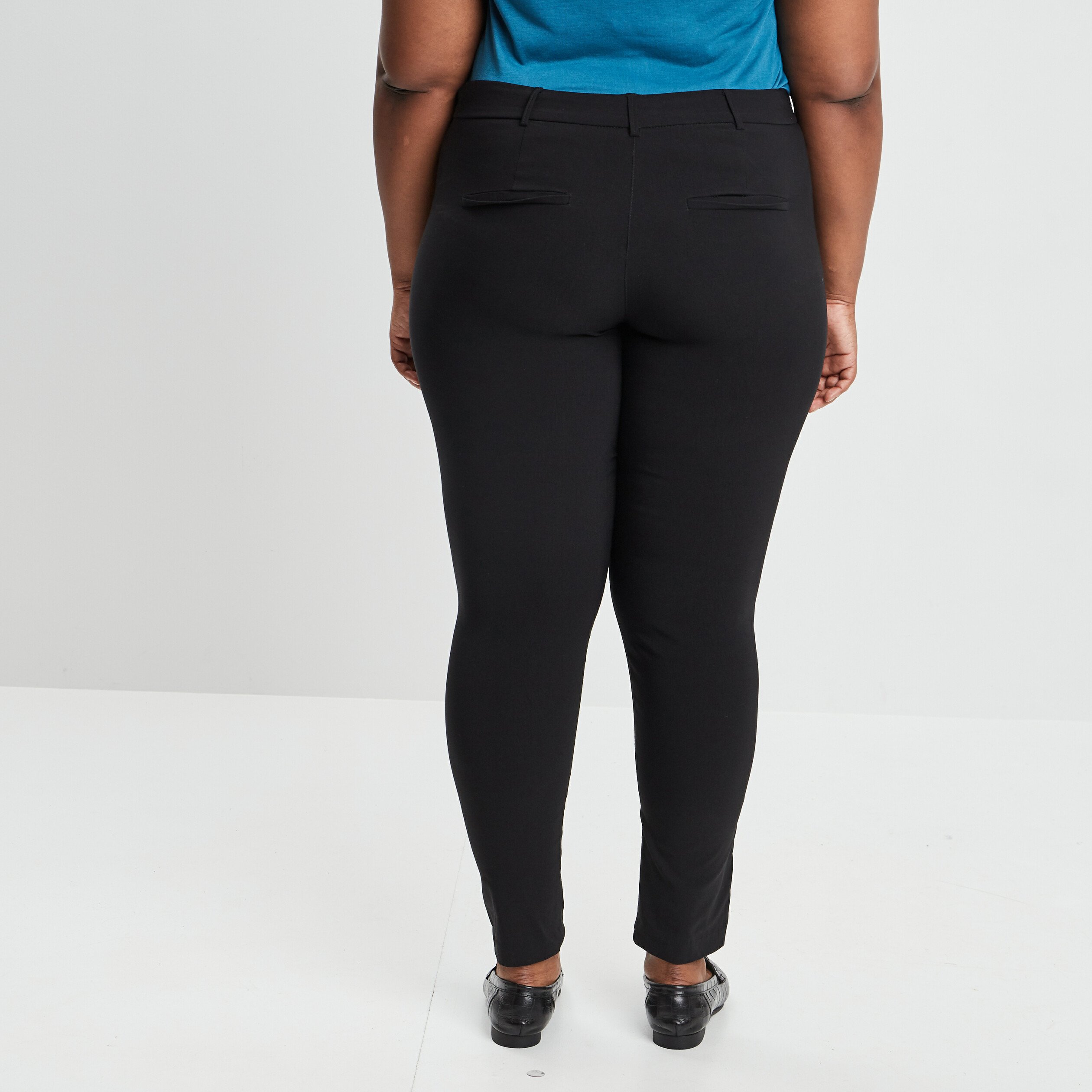 Pantalon skinny noir femme grande taille | La Halle