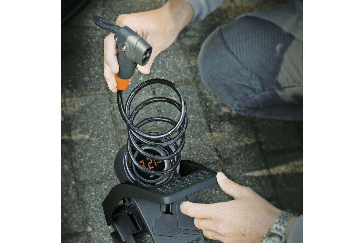 SKS Airstep Digi Mini Fuu00dfpumpe digital