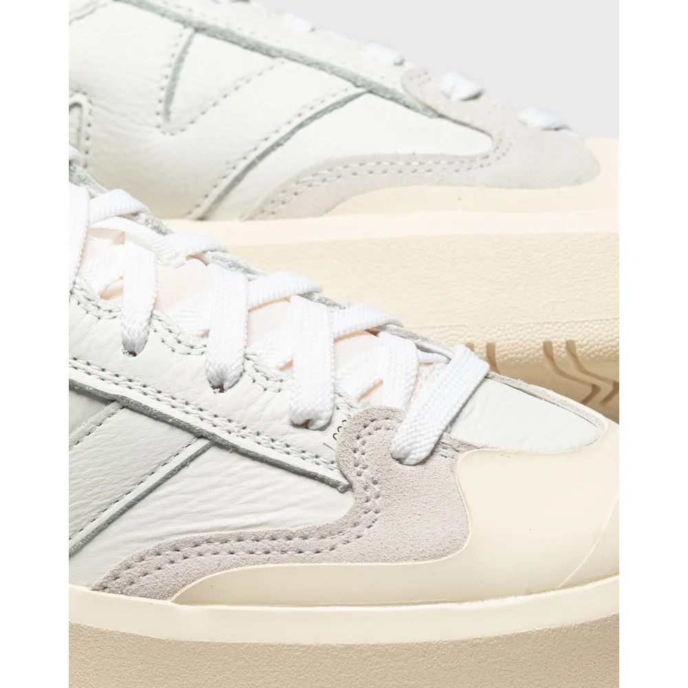 New Balance 302 CT302OD / weiss