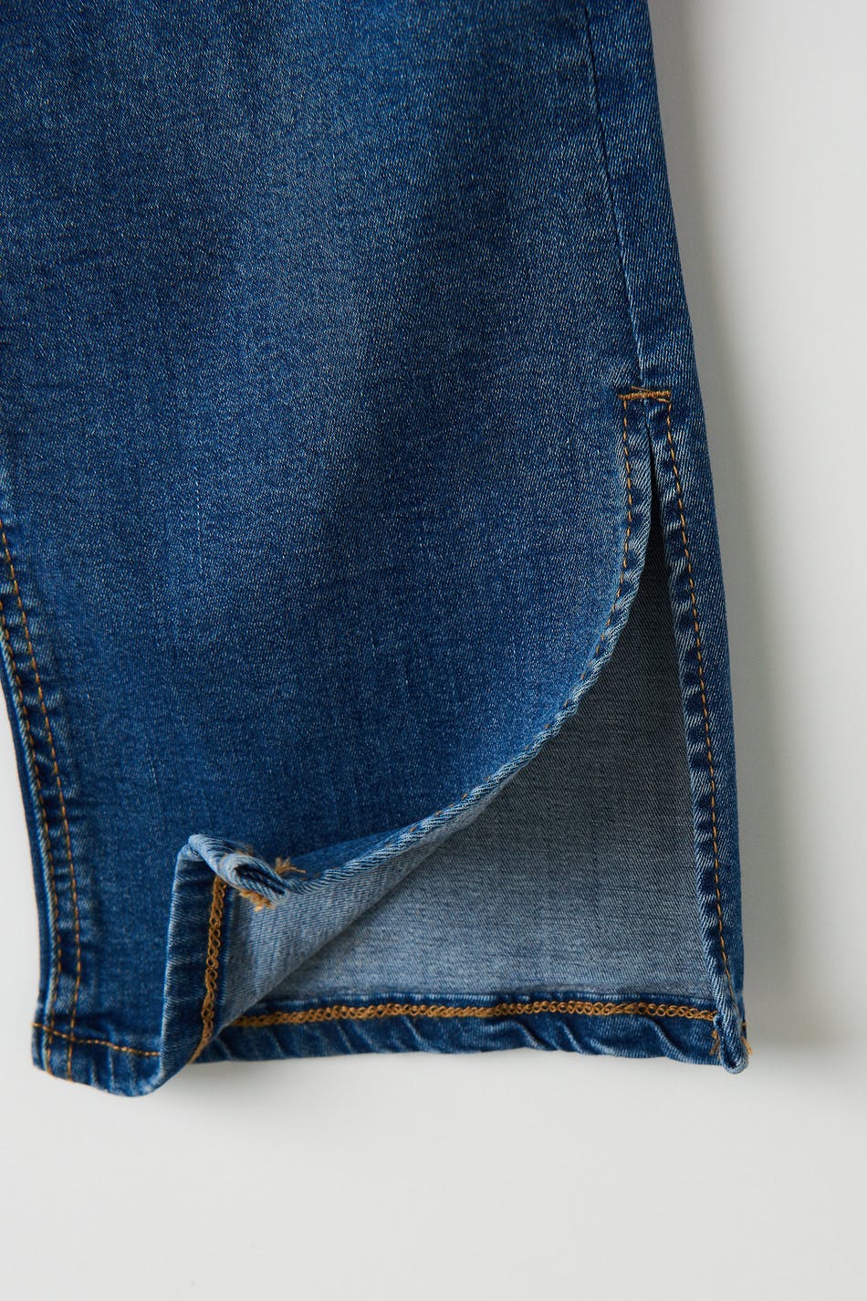 Molly petite slit jeans