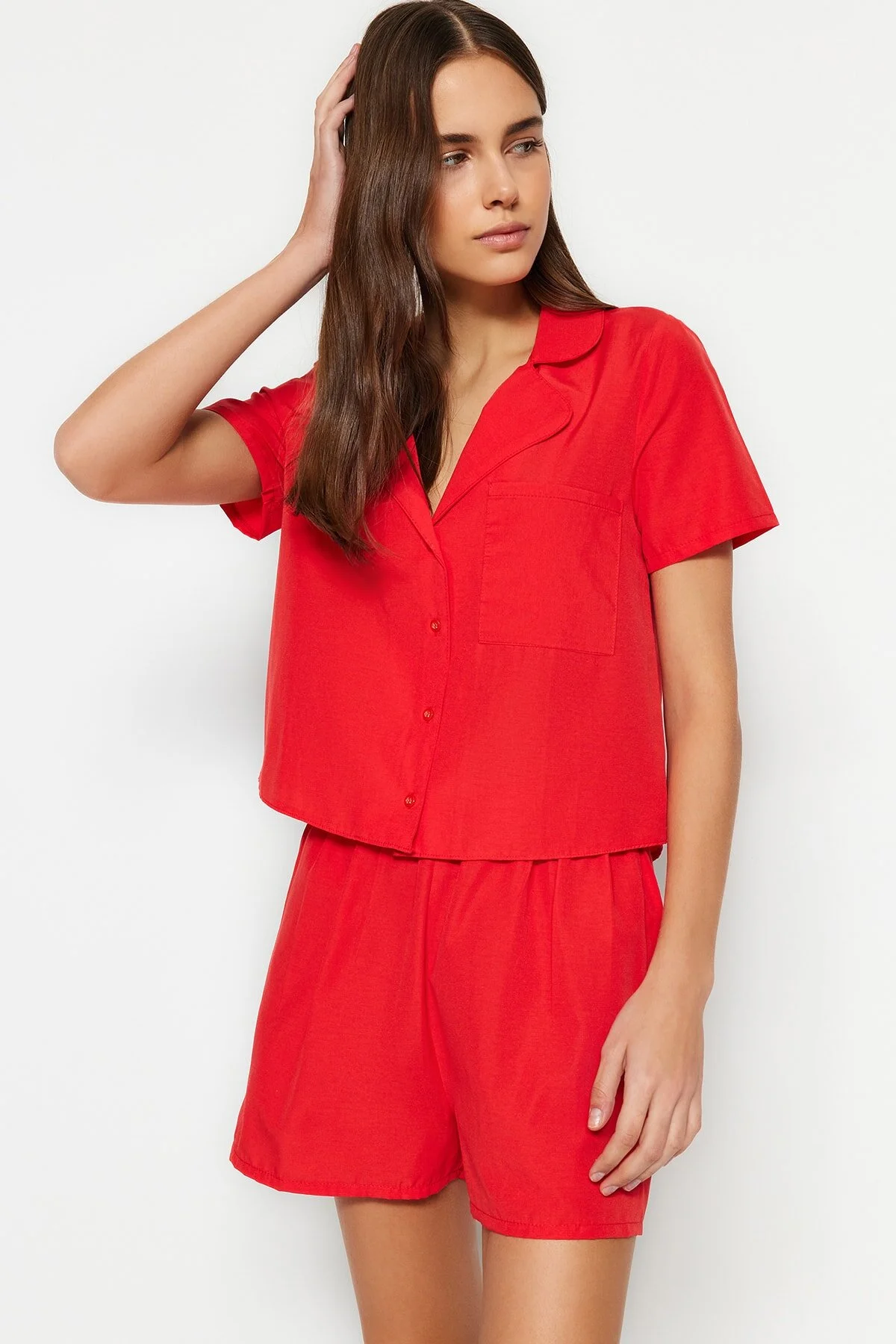 Trendyol Collection  Dunkelrotes, gewebtes Pyjama-Set mit Hemd und Shorts aus Frottee-Baumwolle THMSS23PT00132