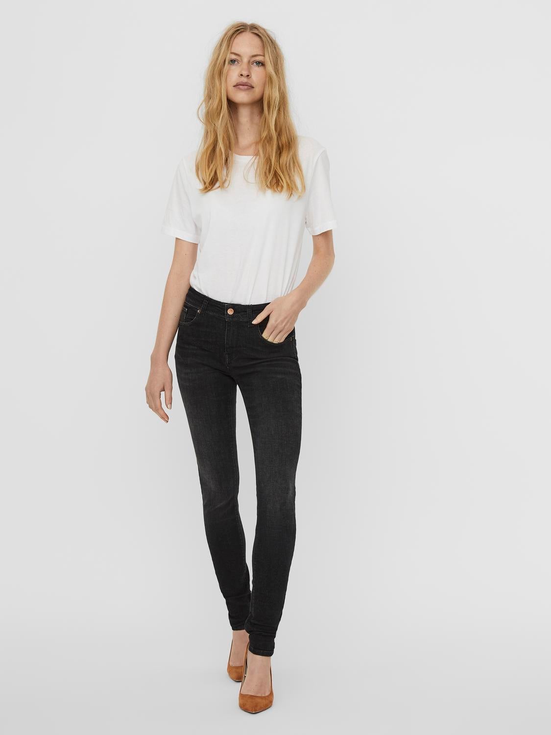 VMLUX Mid Rise Slim Fit Jeans