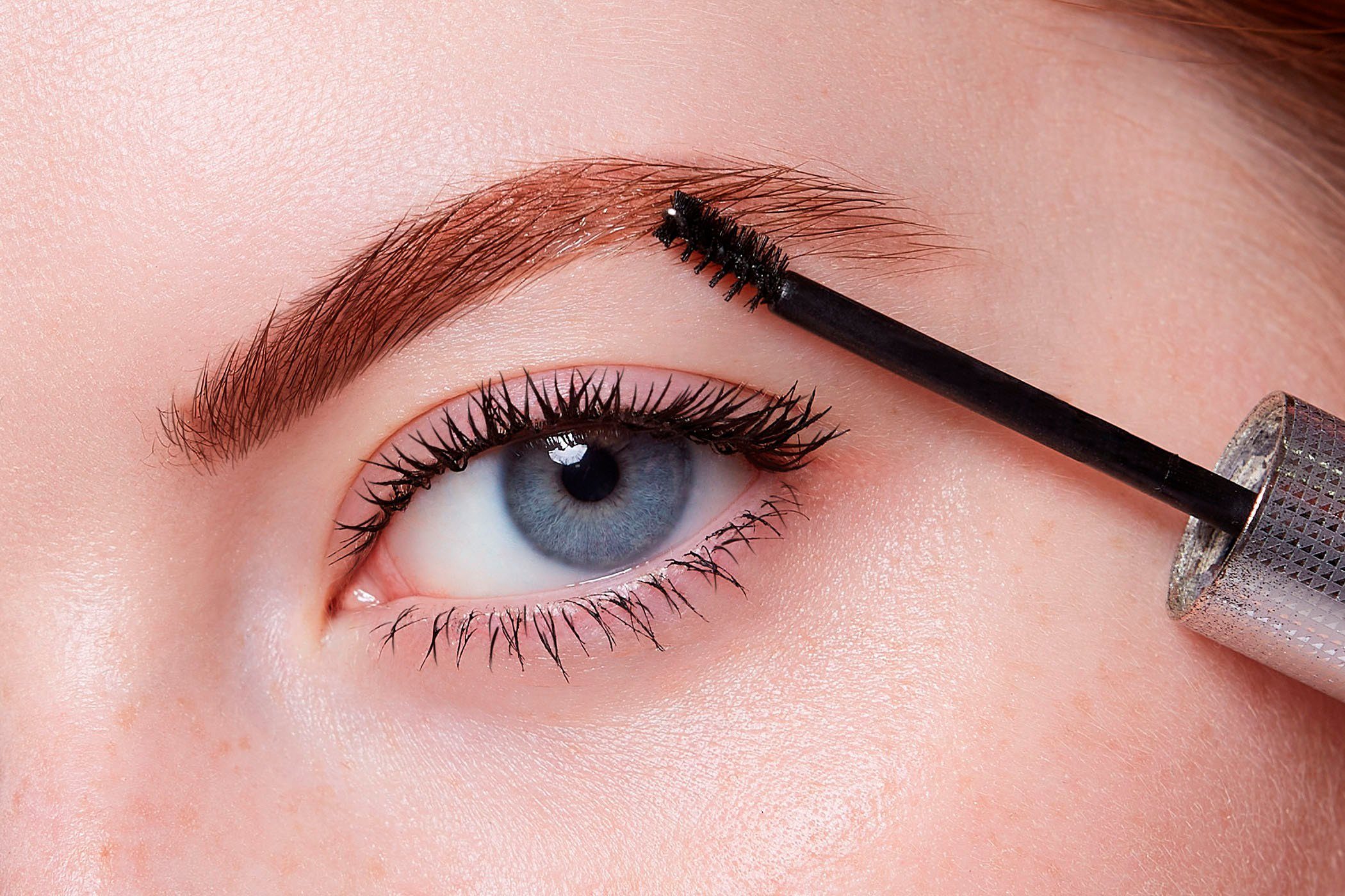 L'ORÉAL PARIS Augenbrauen-Kosmetika Unbelieva’Brow Longwear Topcoat, mit präziser Mascara-Bürste, langanhaltend, Augen-Make-Up