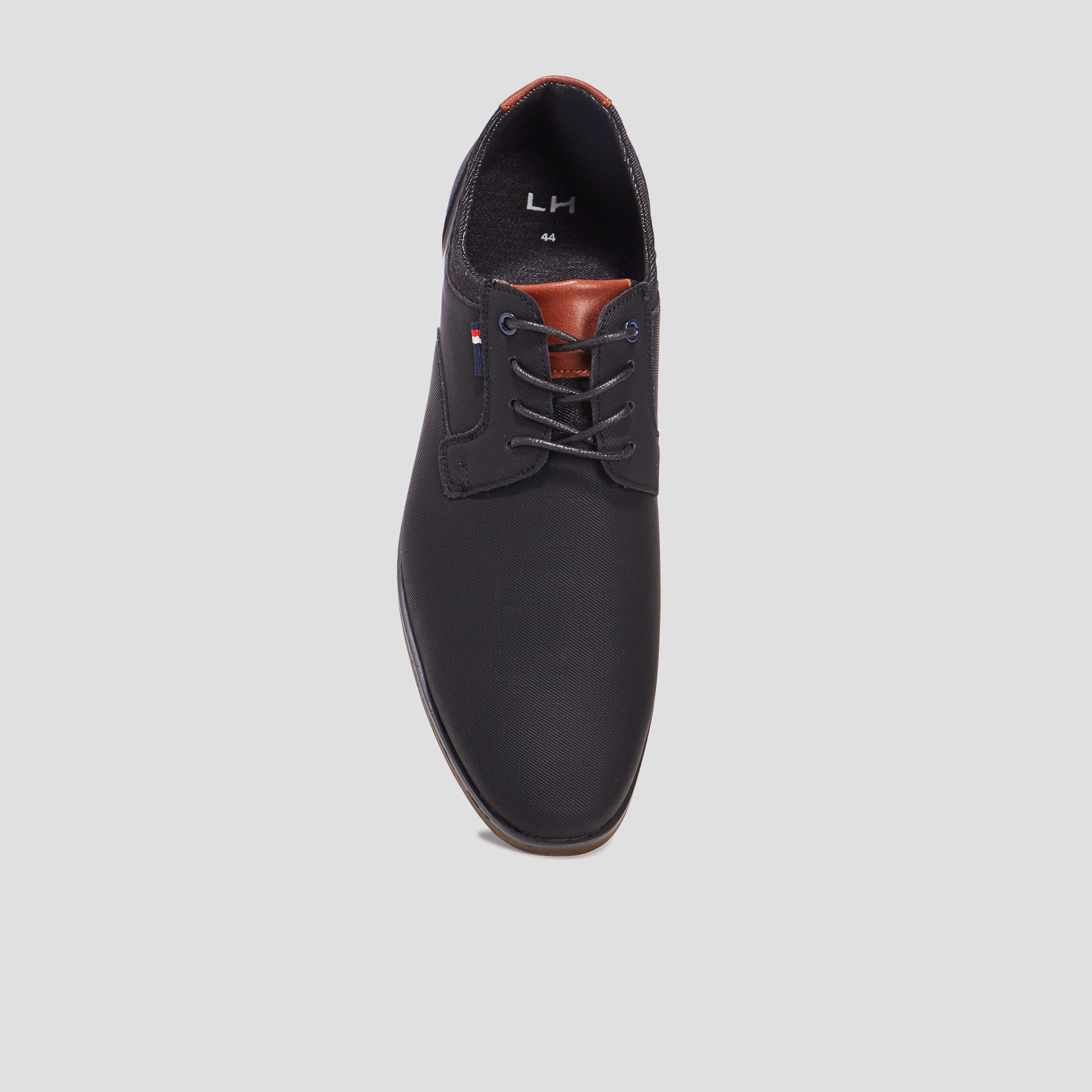 Derbies texturées à lacets bout amande noir homme | La Halle