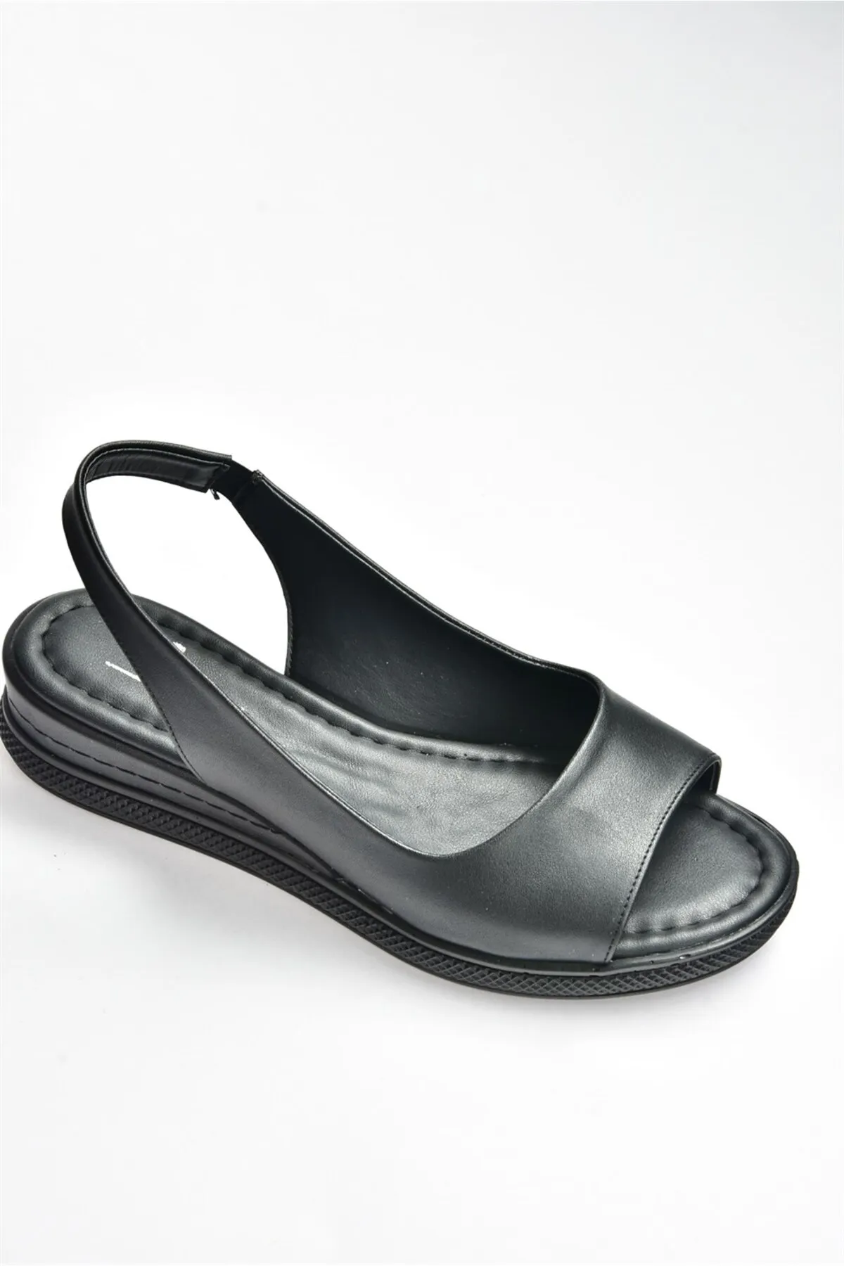 Fox Shoes  Schwarze Damensandalen K674300609