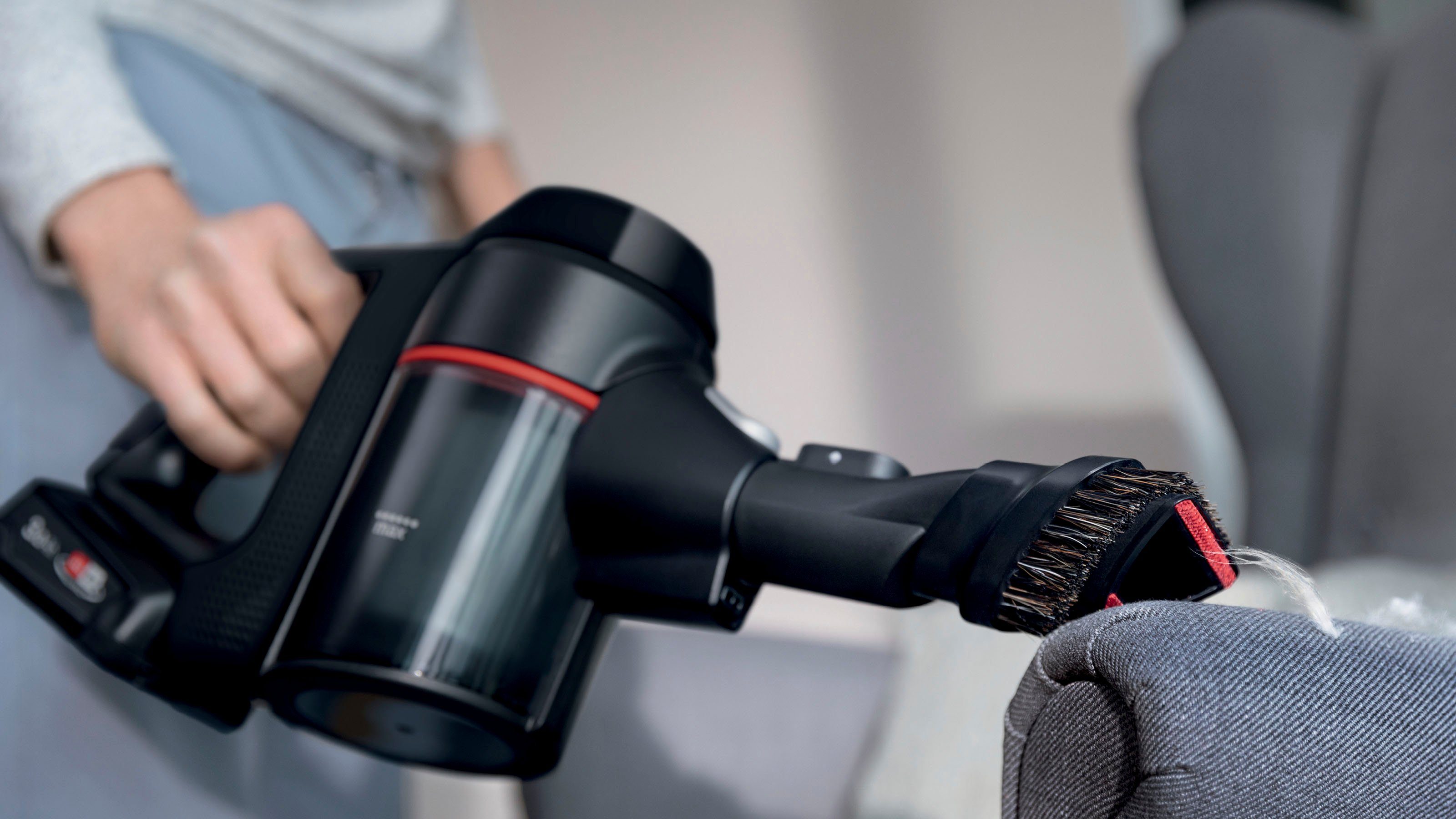 BOSCH Akku-Stielstaubsauger Unlimited 7 BKS711XXL, beutellos, 40 Min. Laufzeit, knickbares Rohr, inkl. umfangreichen Zubehör