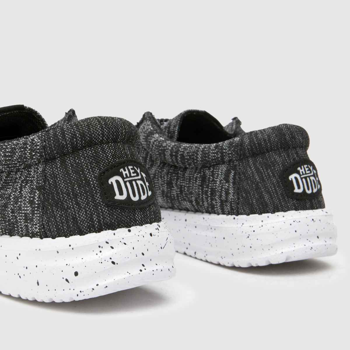 HEYDUDE svarta multi-wally juniorsneakers för pojkar
