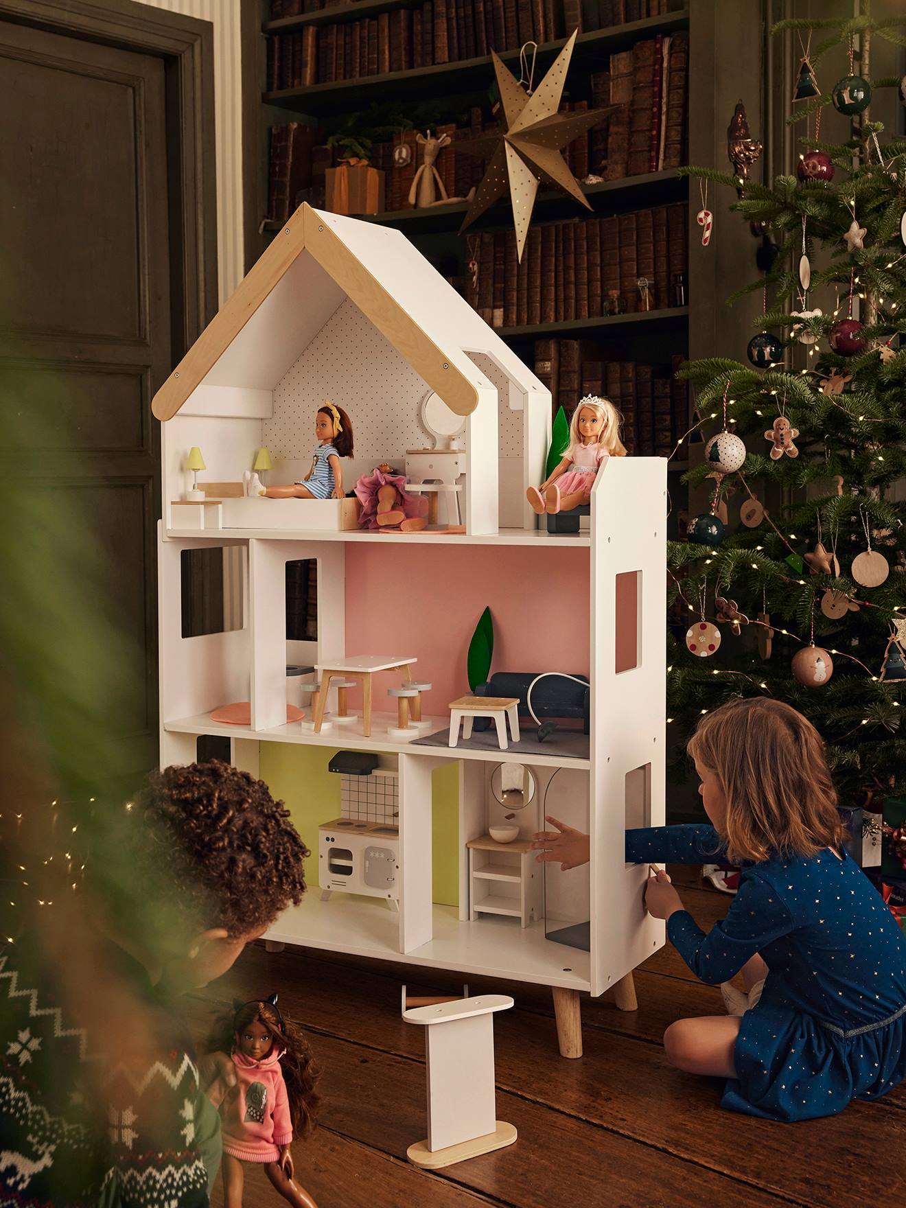 Maison de poupée mannequin en bois FSC® multicolore