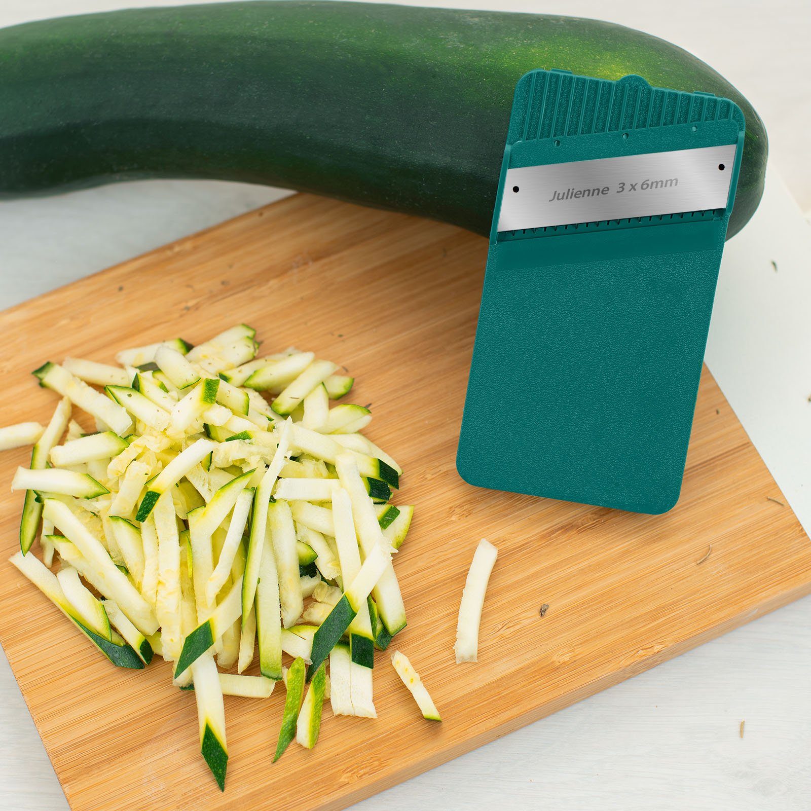 Genius Gemüsehobel Genius Nicer Dicer Mando Gemüseschneider 12-tlg., Gemüsehobel manuell, (12 tlg., Deluxe Set), extra-scharfe Klingen aus Edelstahl in G-NOX-Qualität