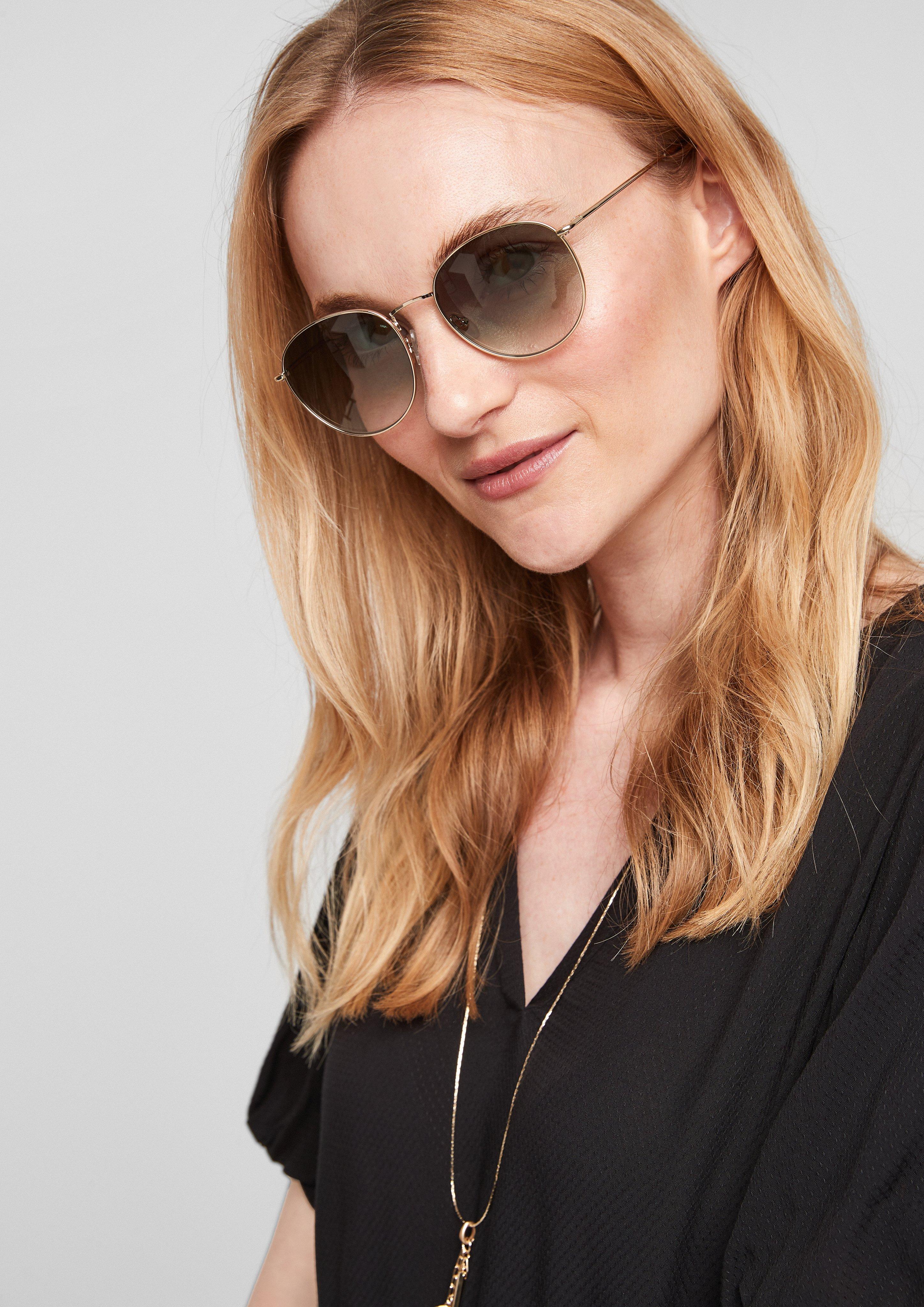 Sonnenbrille aus Edelstahl  143.120.141.98539-100