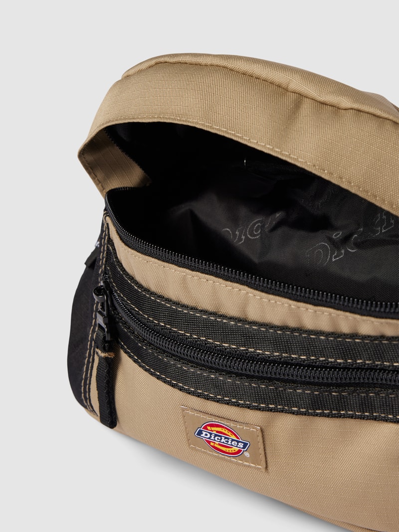 Bauchtasche mit Label-Patch Modell 'ASHVILLE' in khaki