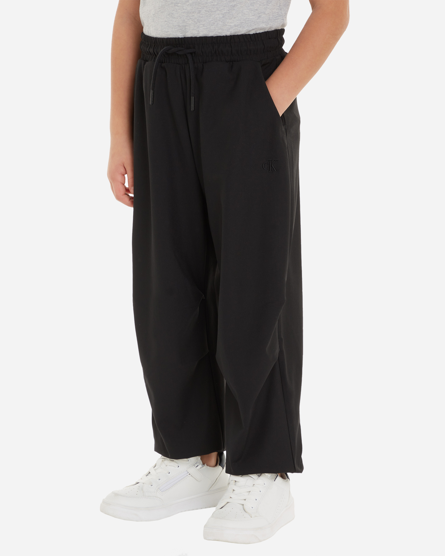 Spodnie Calvin Klein Jeans Dry Knit Parachute Jr IB0IB02268-BEH
