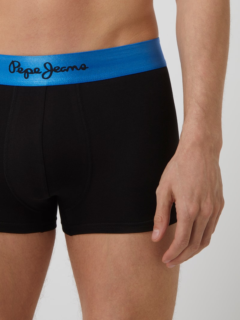 Trunks mit Stretch-Anteil im 3er-Pack in schwarz