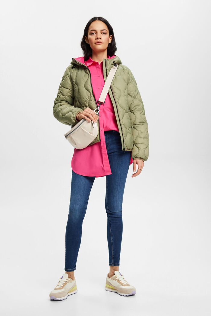 Steppjacke mit Kordelzug-Kapuze