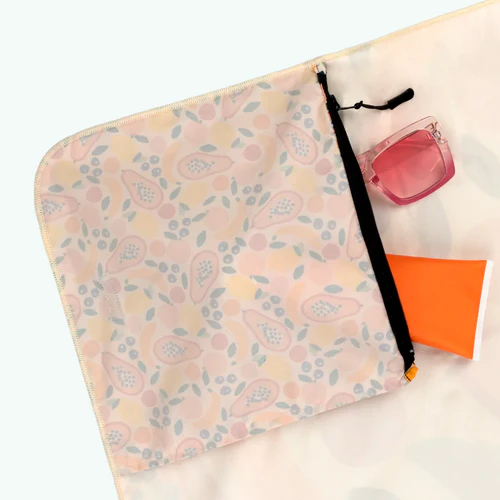 Lake Como - Pink Rectangular Microfiber Towel