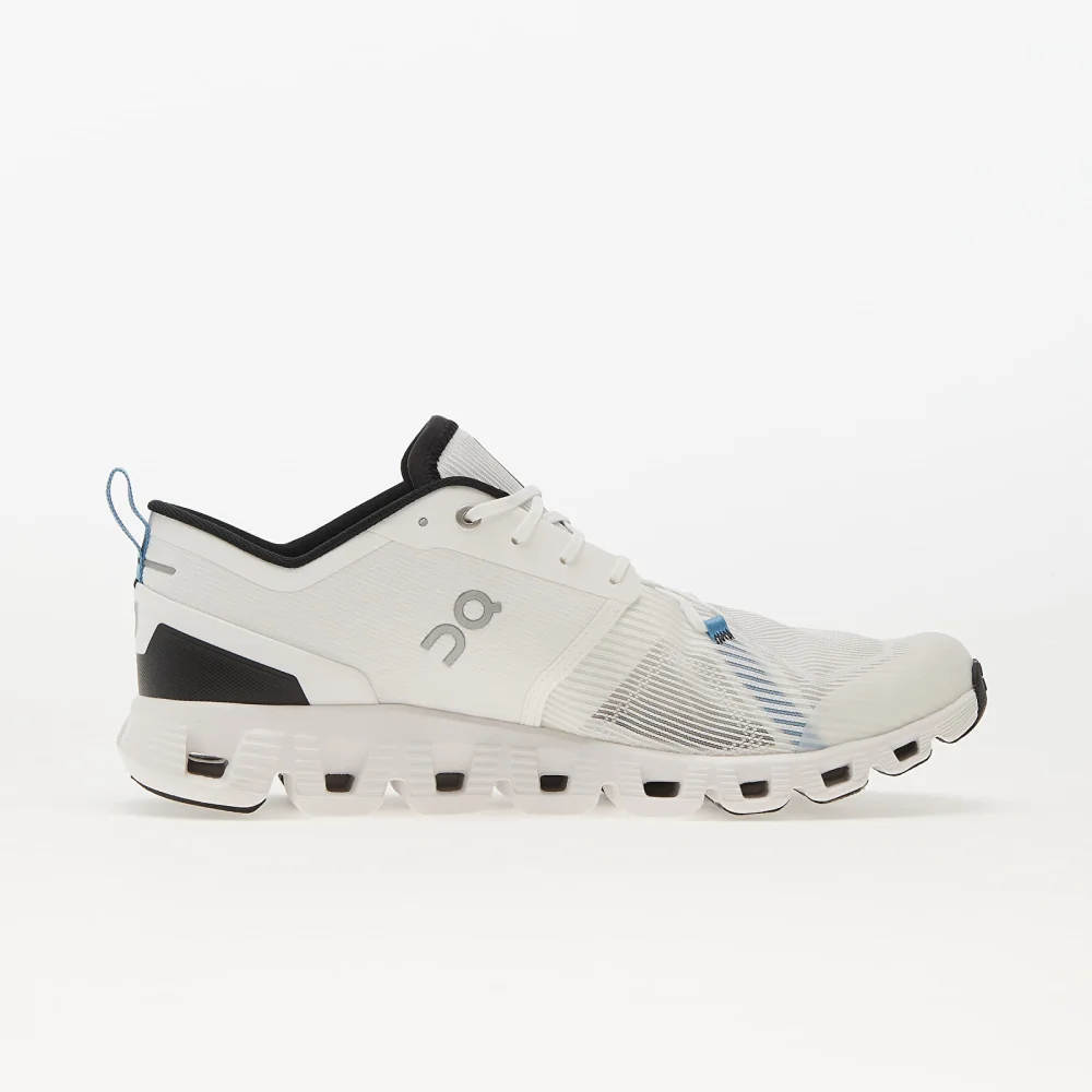 ON Cloud X 3 Shift 66-98264 / weiss