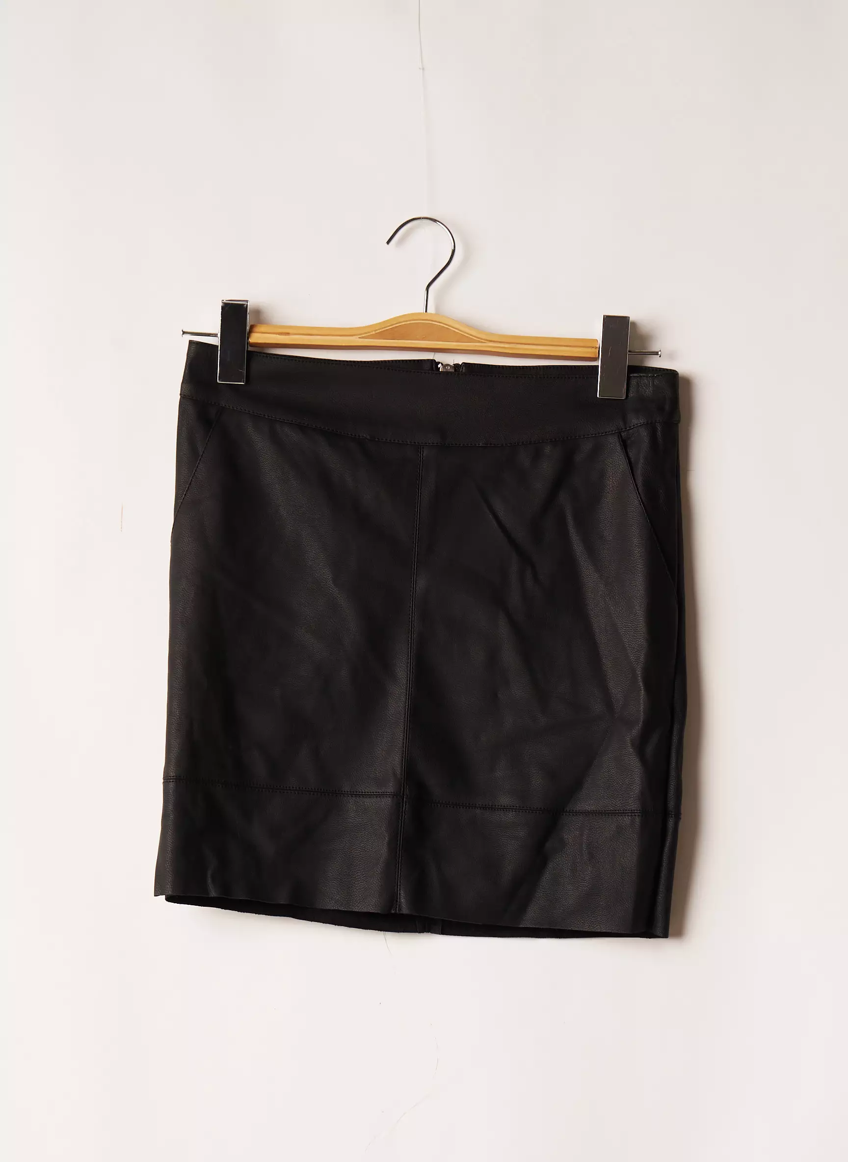 Only Jupes Courtes Femme couleur noir
