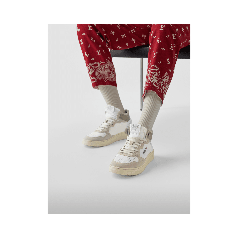 Autry High-Top- mit Label-Details AUMM GS06 / weiss