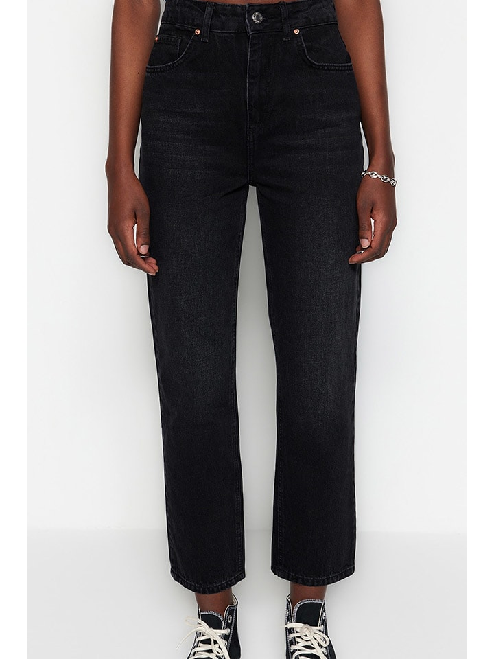 trendyol Jeans - Mom fit - in Schwarz günstig kaufen