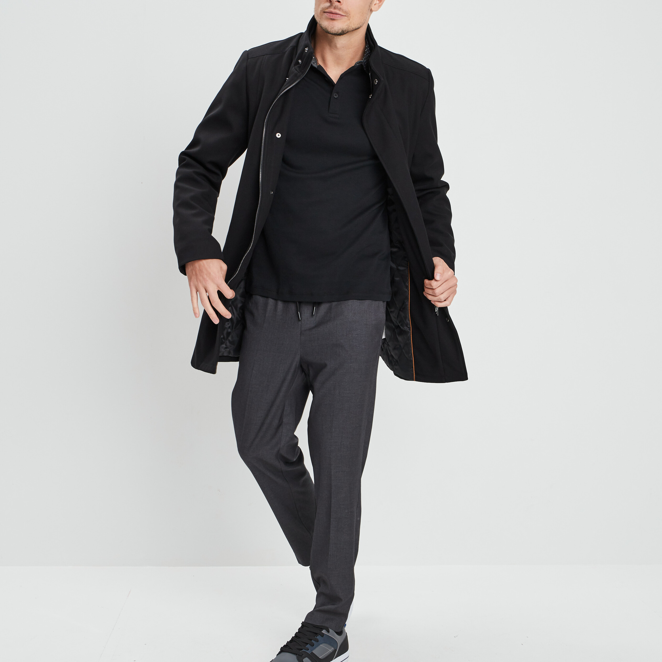 Manteau droit long noir homme | La Halle