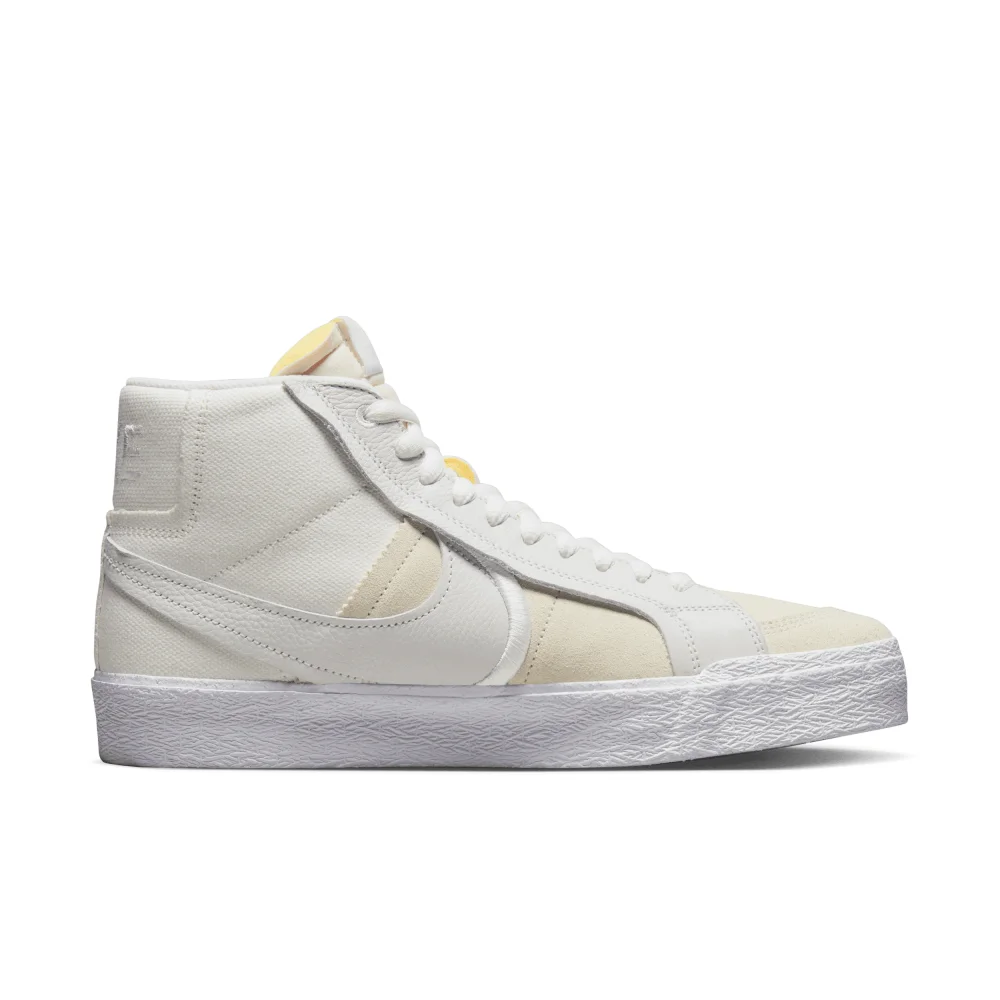 Nike Zoom Blazer Mid Premium DZ7587-110 / weiss