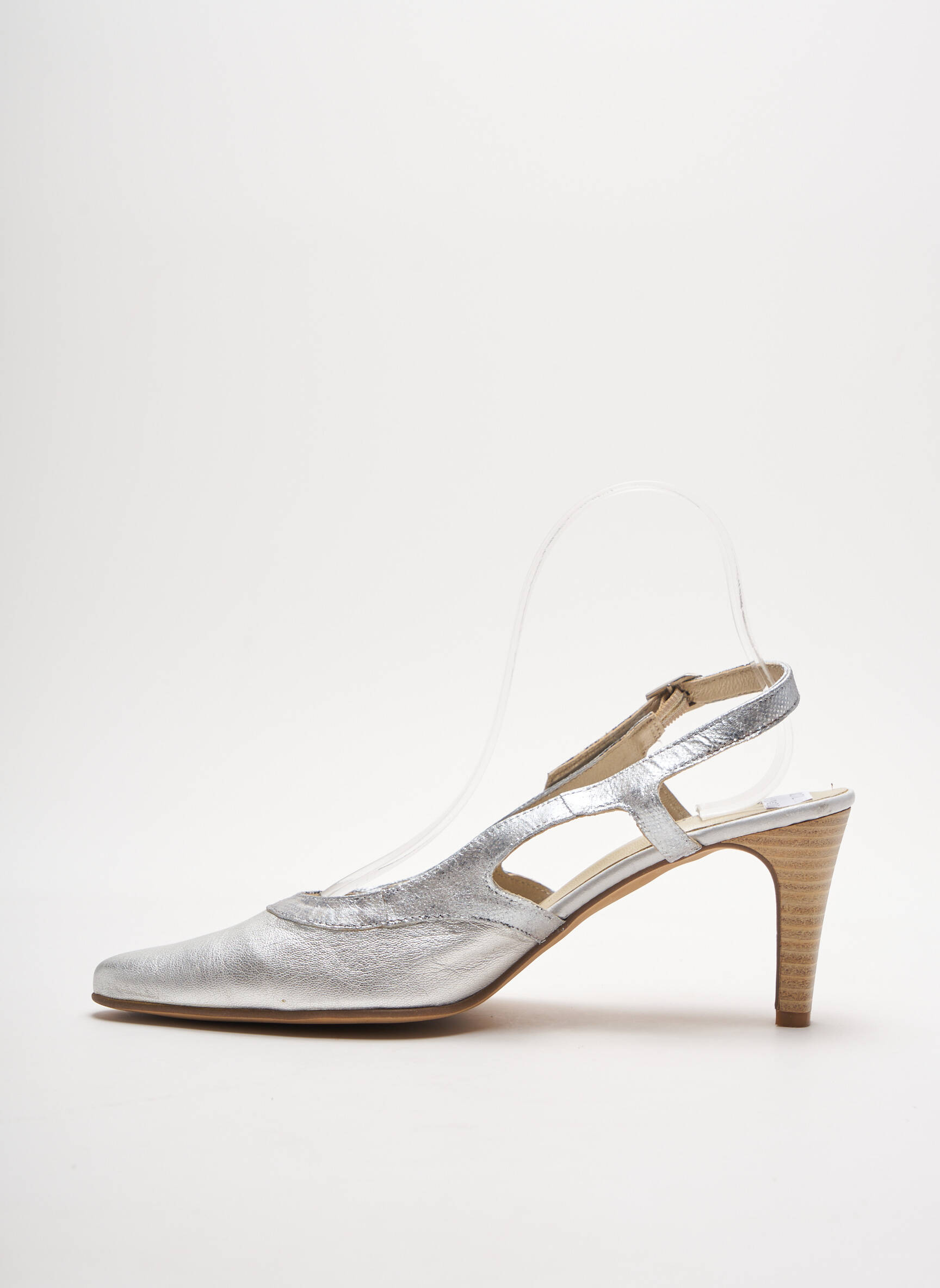 J Metayer Sandales Nu Pieds Femme couleur gris