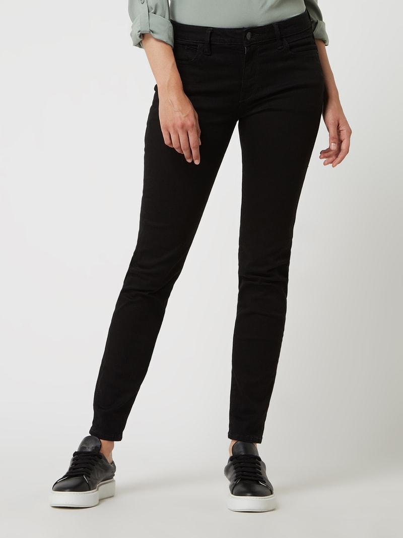 Slim Fit Jeans mit Stretch-Anteil in schwarz