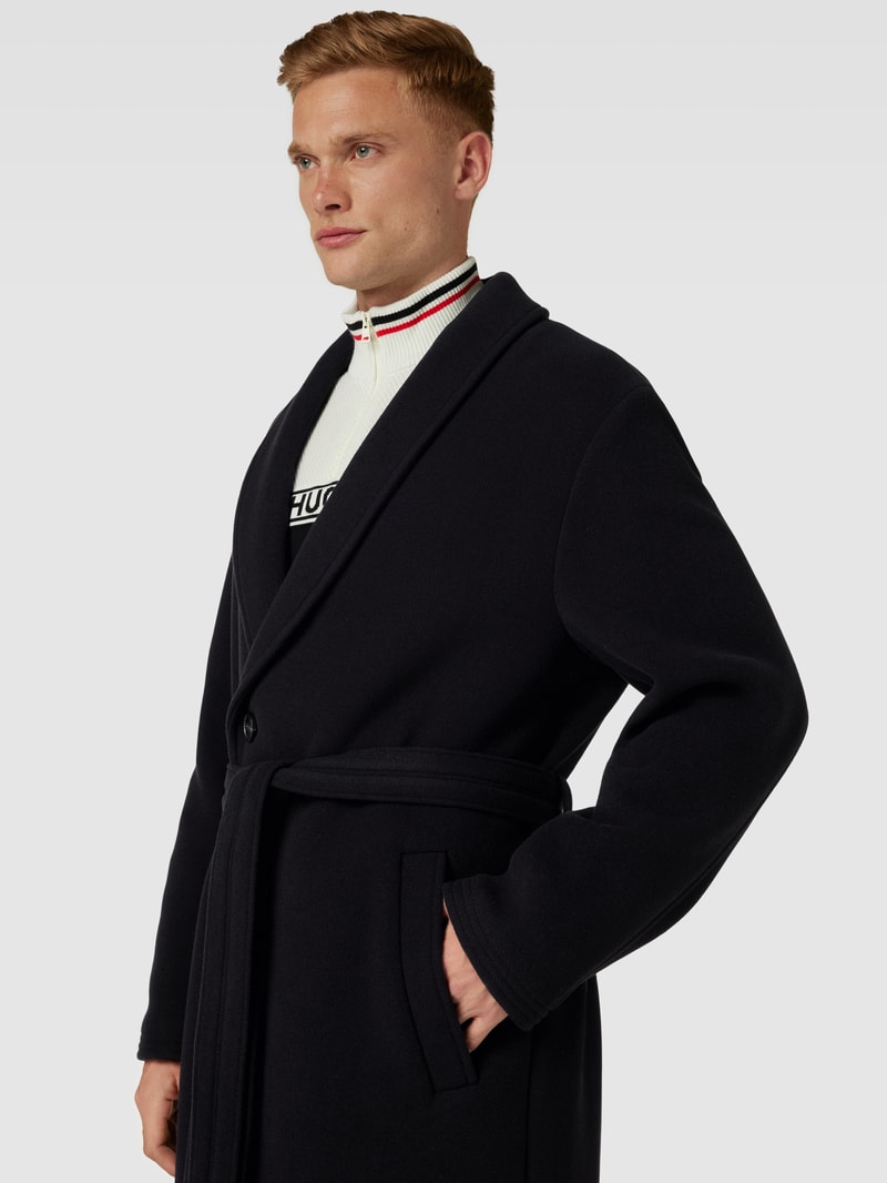 Kurzmantel mit Bindegürtel Modell 'Marwan' in schwarz
