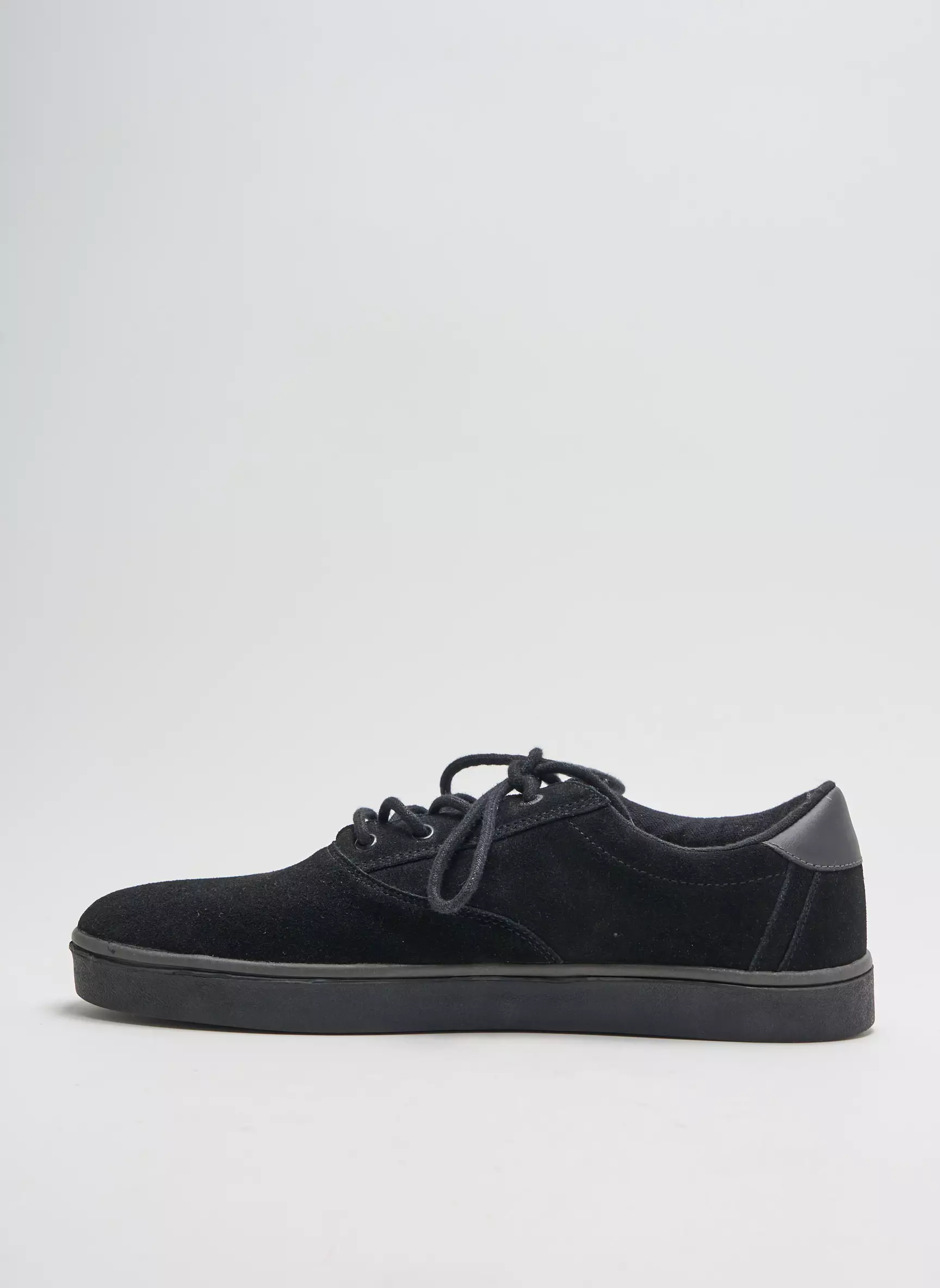 Boras Baskets Homme couleur noir