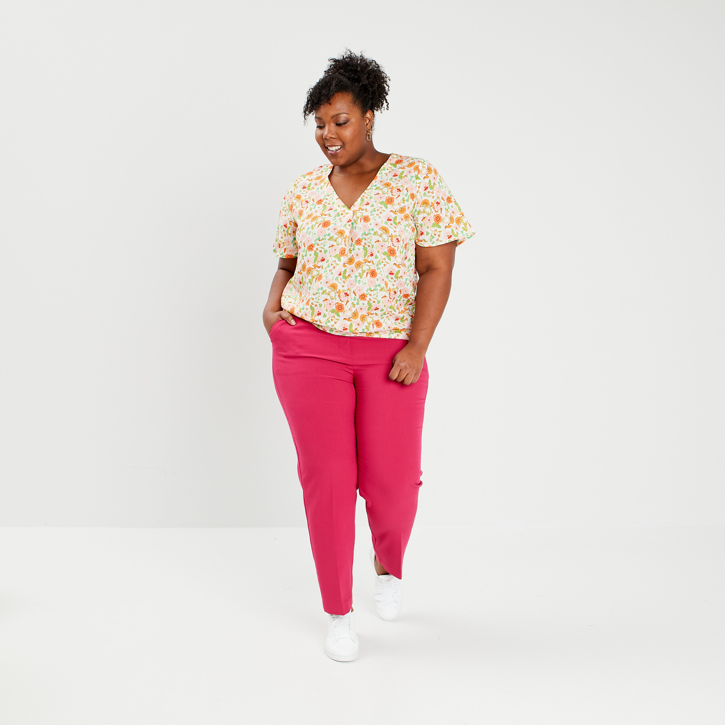 Pantalon tailleur carotte rose framboise femme grande taille | La Halle