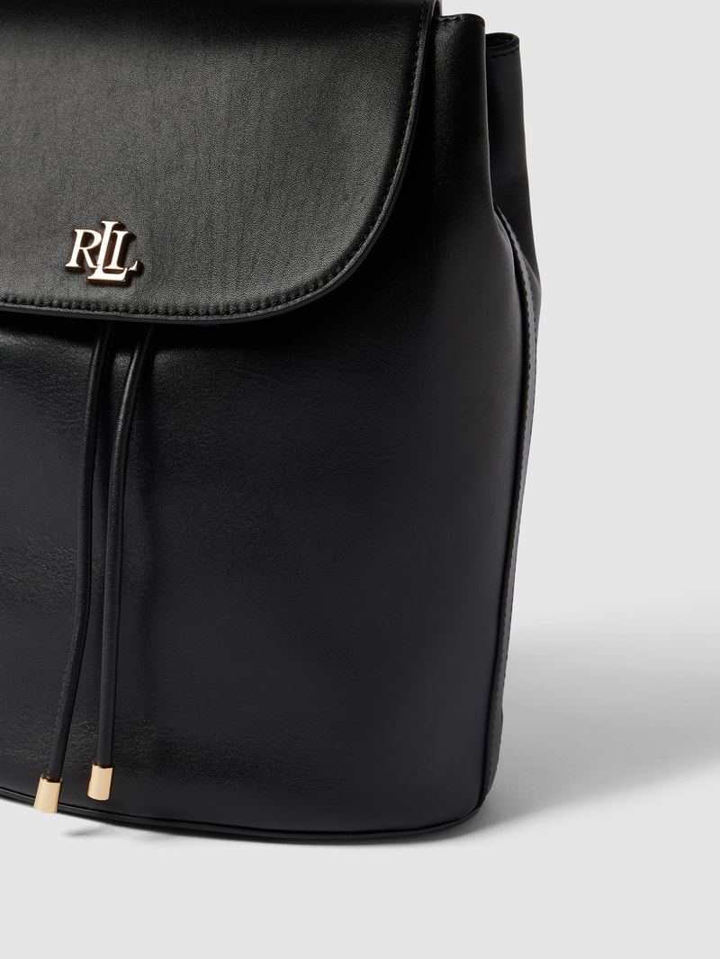 Rucksack aus Leder mit Label-Applikation Modell 'WINNY' in schwarz