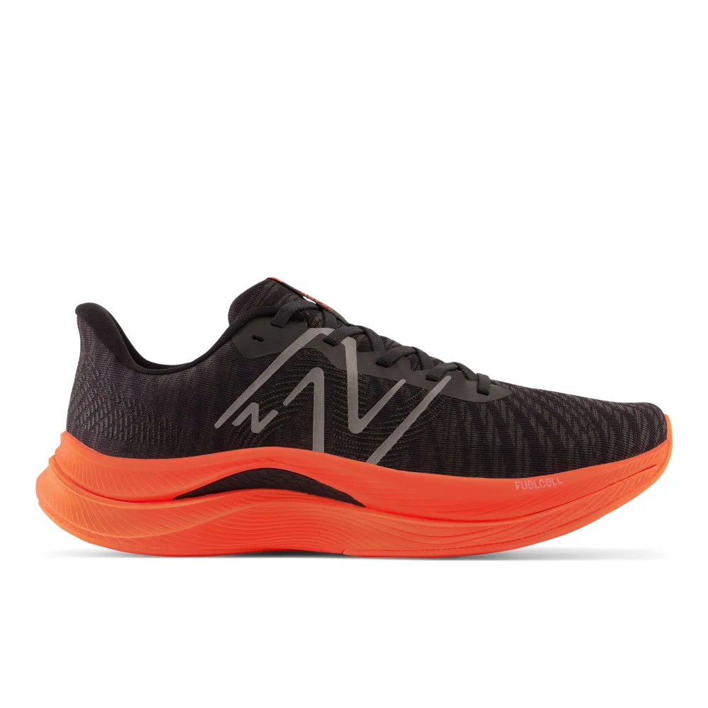New Balance FuelCell Propel v4 MFCPRLO4 / schwarz