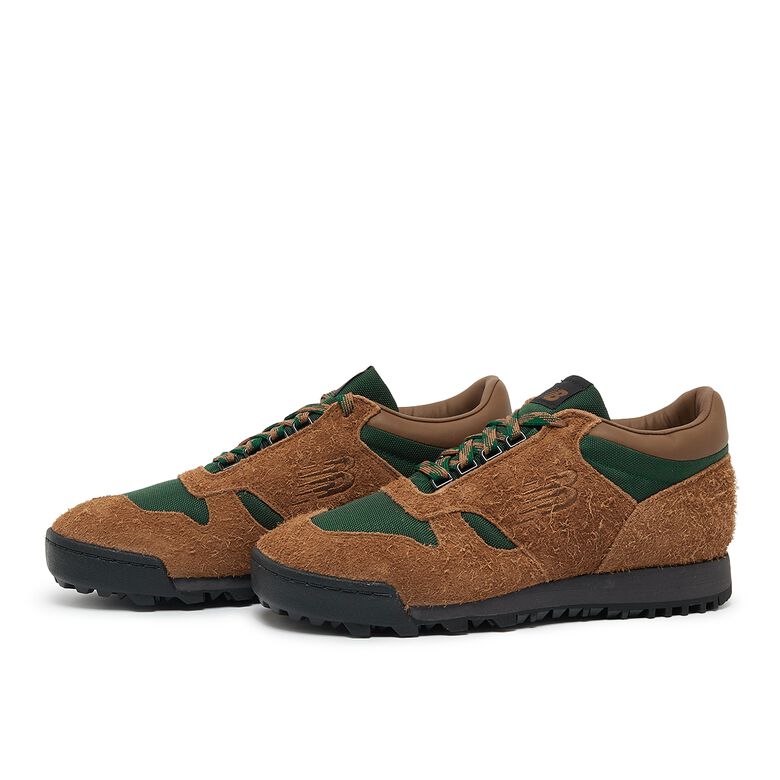 New Balance UALGSBG true brown