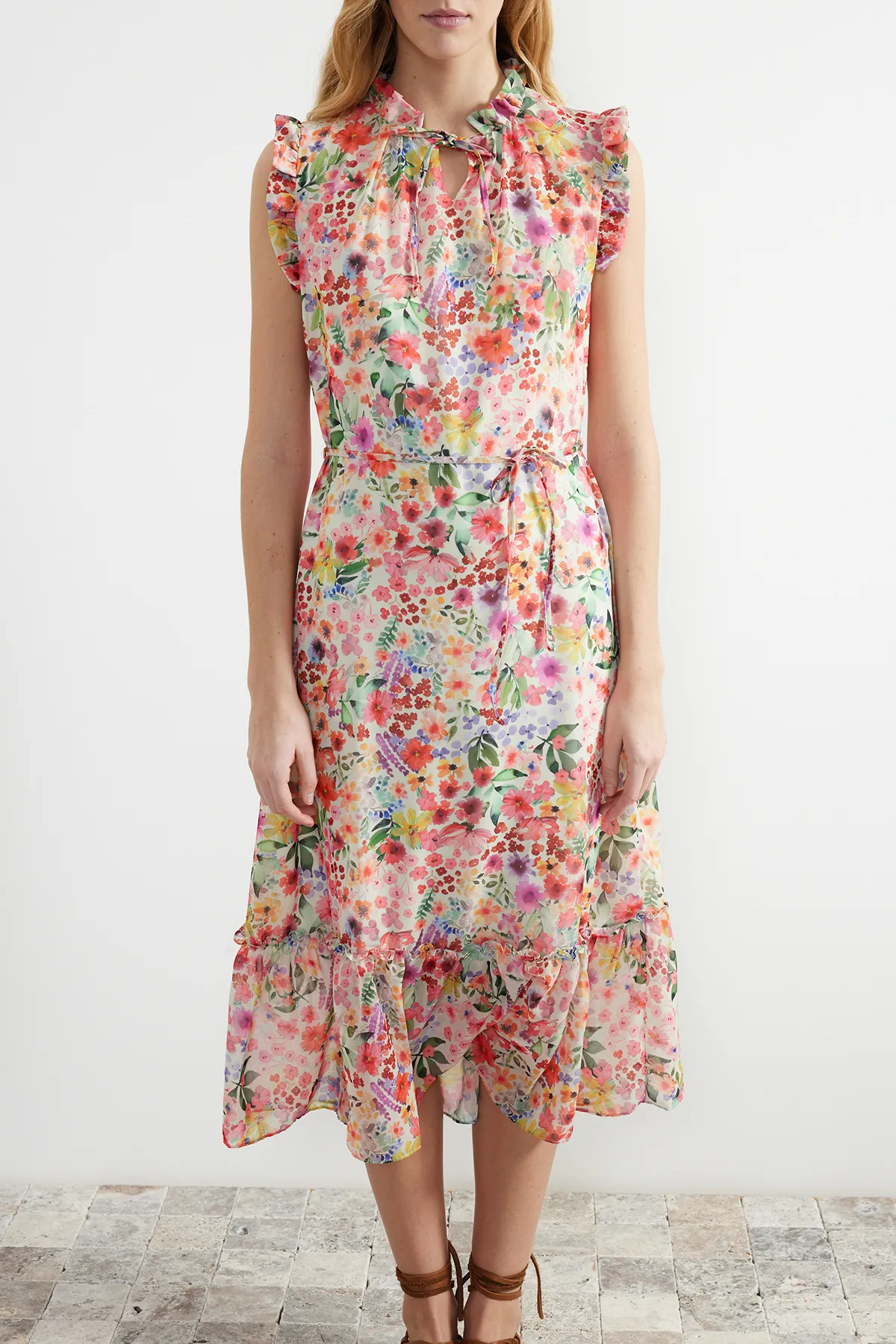 Trendyol Collection  Rosa gemustertes Midi-Gewebekleid in A-Linie/Glockenform TWOSS23EL01840