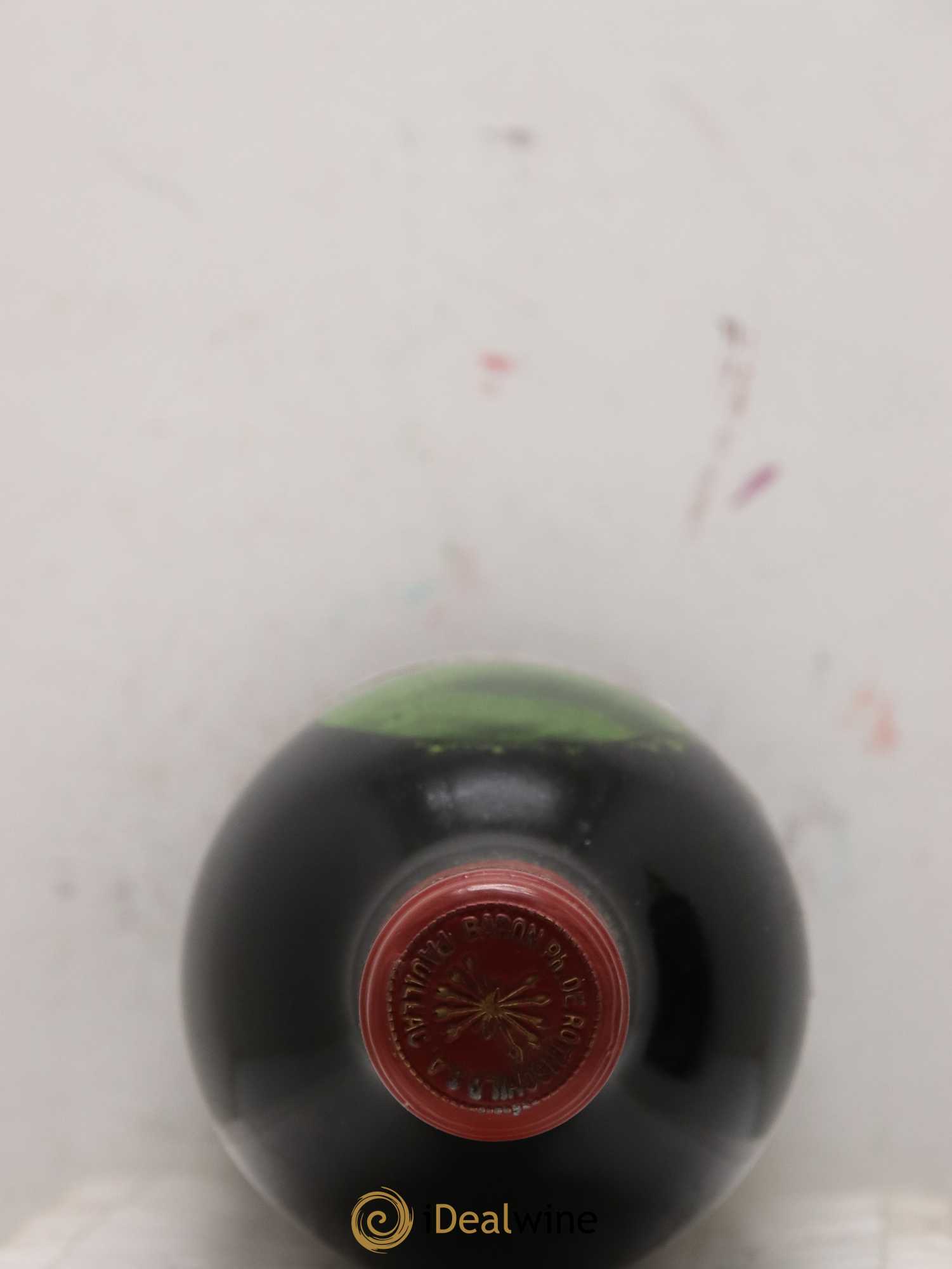 Château Mouton Rothschild 1er Grand Cru Classé  1979 - Lot de 2 Bouteilles