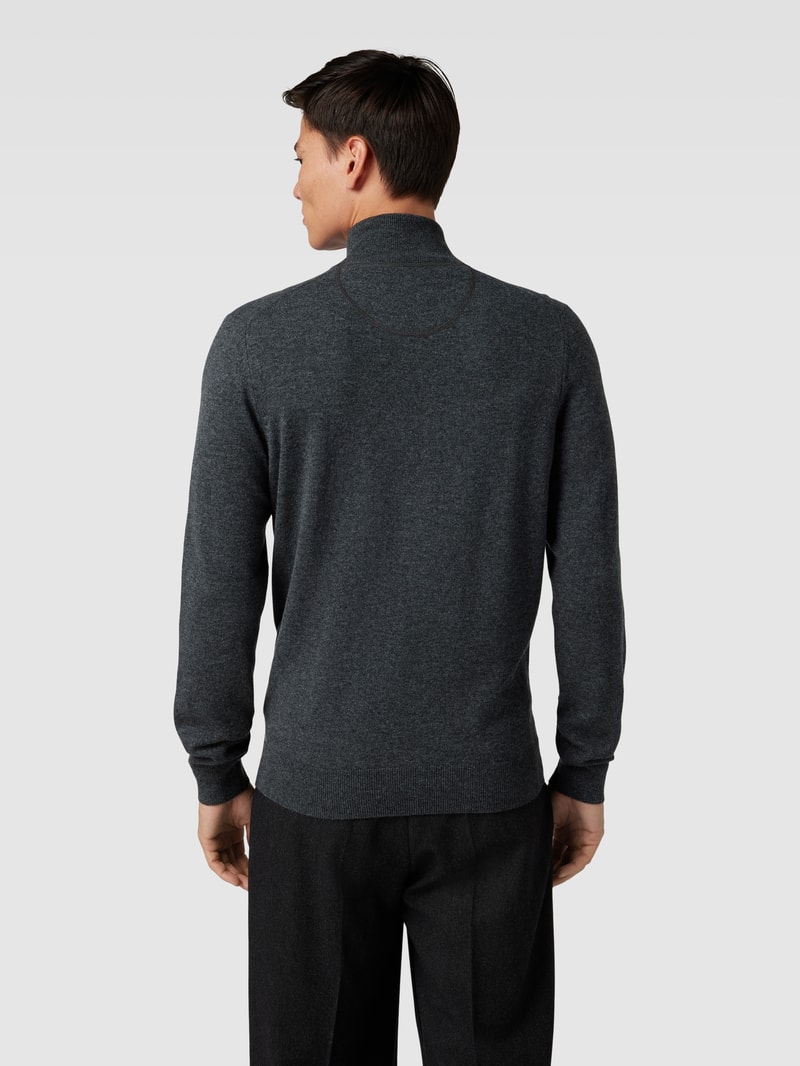 Strickpullover mit Stehkragen in dunkelgrau