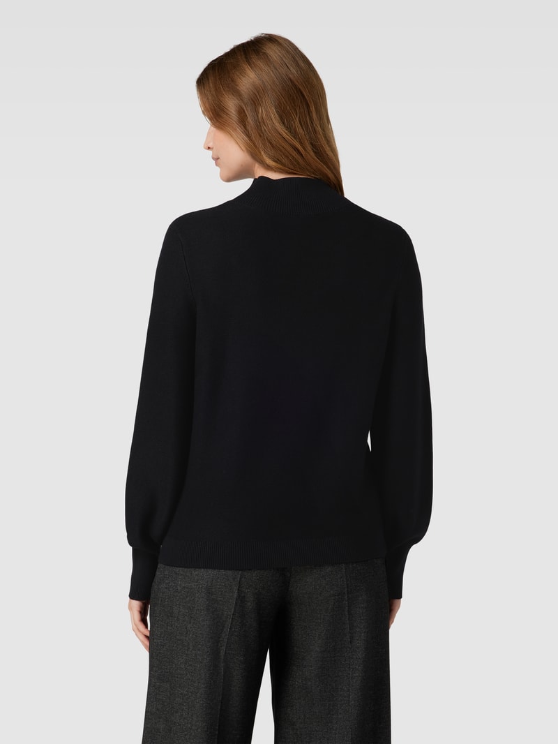 Strickpullover mit Turtleneck in schwarz