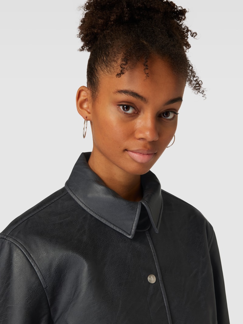 Jacke in Leder-Optik in black