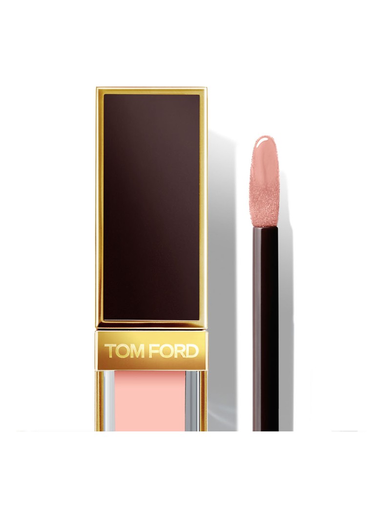 Corectorul Shade and Illuminate de la Tom Ford