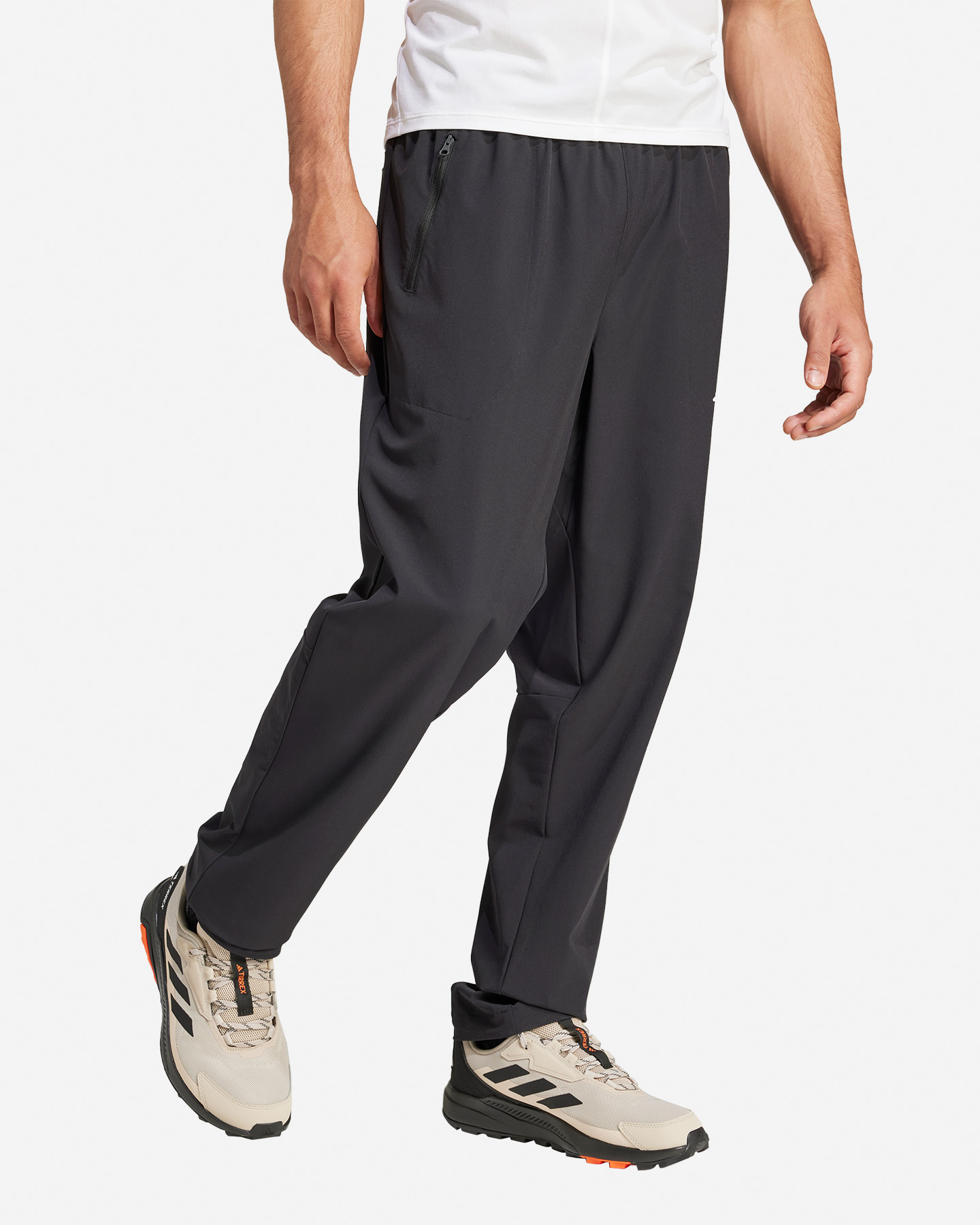 Nohavice Adidas Mt Essential M JP0811