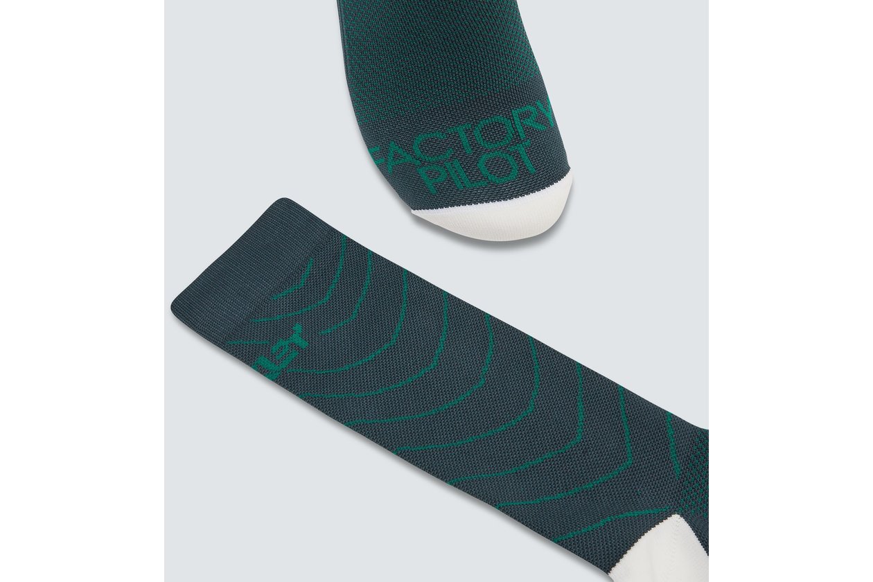 Oakley Factory Pilot MTB Crew Socken - 2023