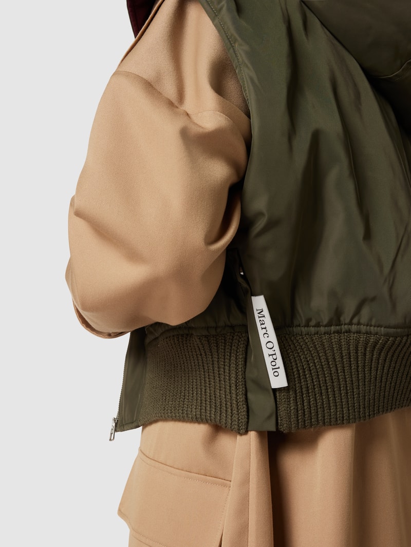 Oversized Weste mit Kapuze in khaki
