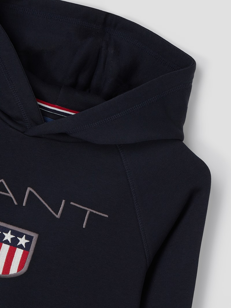 Sweatshirt mit Logo-Stickerei in marineblau