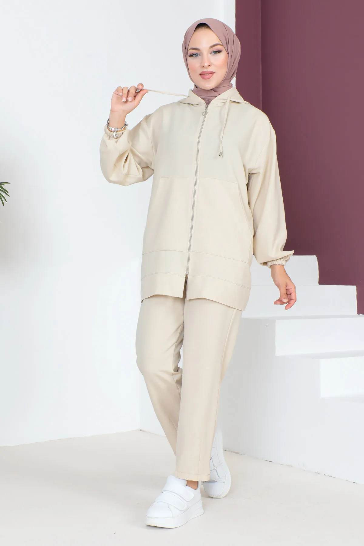 Tesettür Dünyası  Doppelanzug mit Kapuze TSD230703 Beige